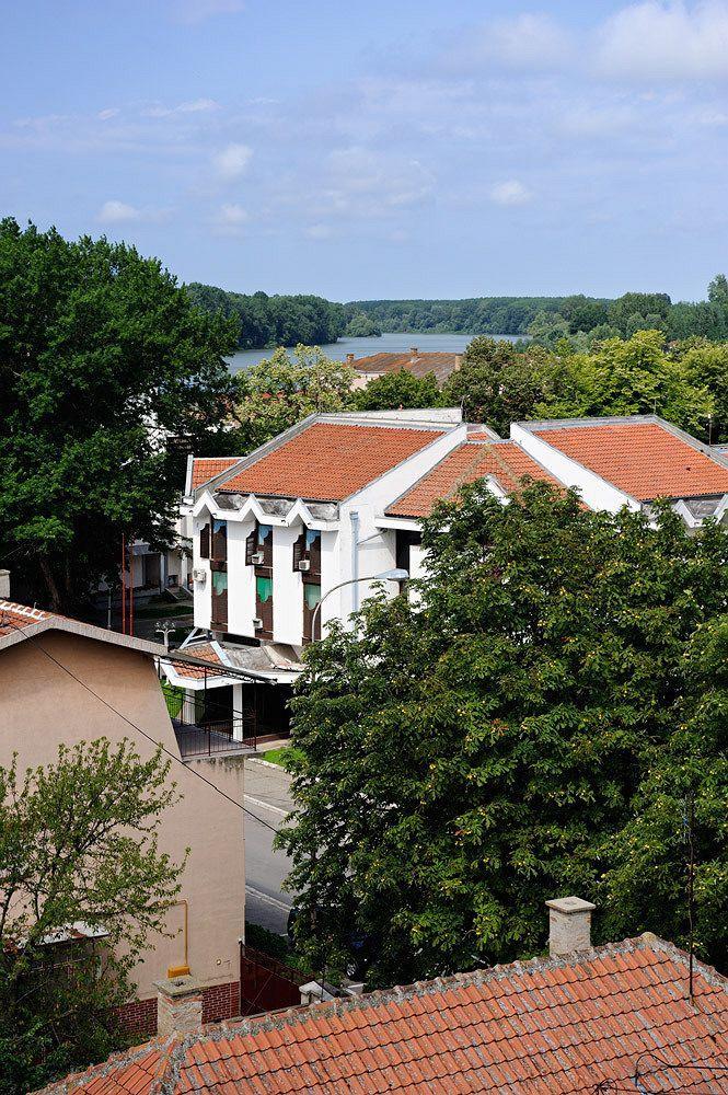 Hotel Tiski Cvet Novi Bečej Buitenkant foto