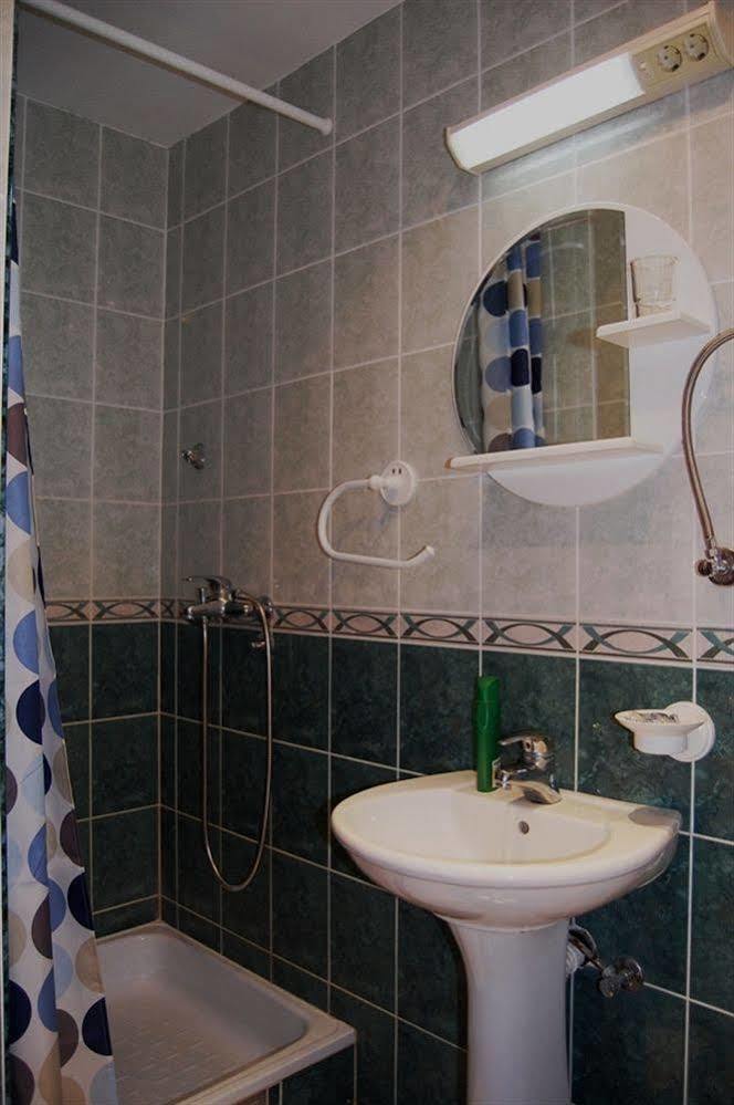 Hotel Tiski Cvet Novi Bečej Buitenkant foto
